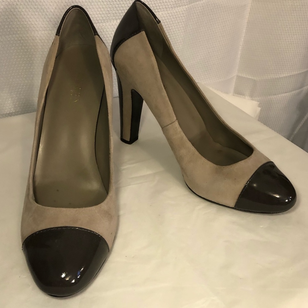 Ralph Lauren Two-tone pumps, suede and shiny grey